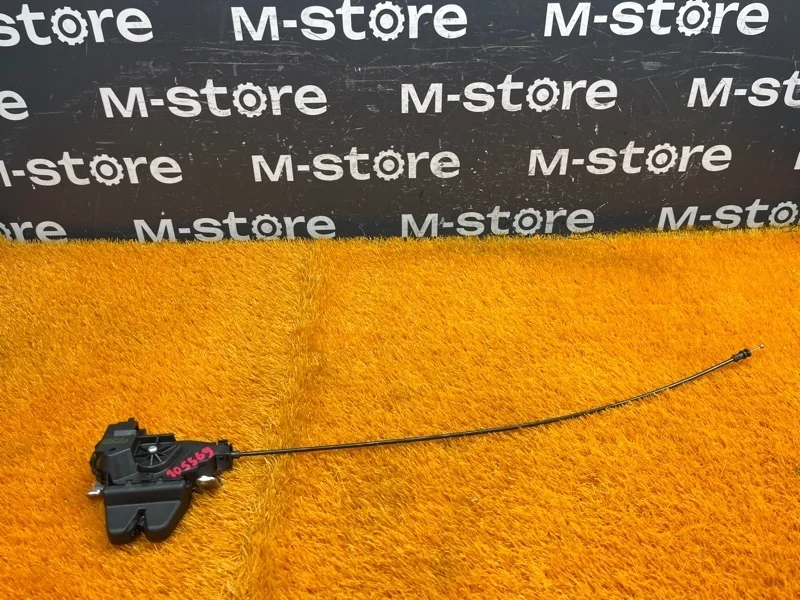 Замок багажника Mercedes-Benz C-Class 2014 A2047500185 W205 274.920