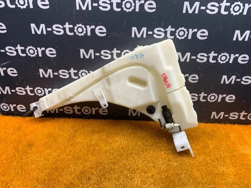 Бачок омывателя Volkswagen Touareg 2007 7L0955453F 7L BHK