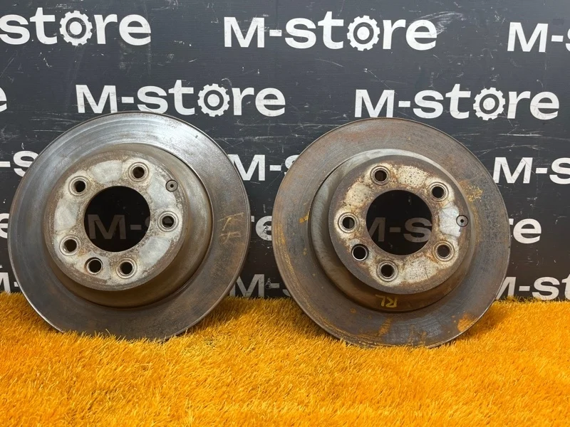 Диск тормозной Audi Q7 2012 7L8615601C 4LB CJT, задний