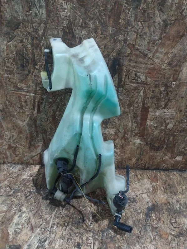 Бачок омывателя Audi S4 2007 8ED