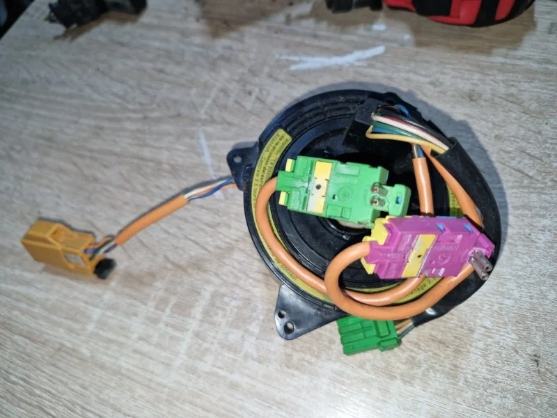 Подрулевая лента Volvo S60 2004 RS