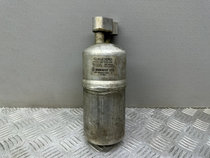 Осушитель кондиционера Renault Kangoo KW0
