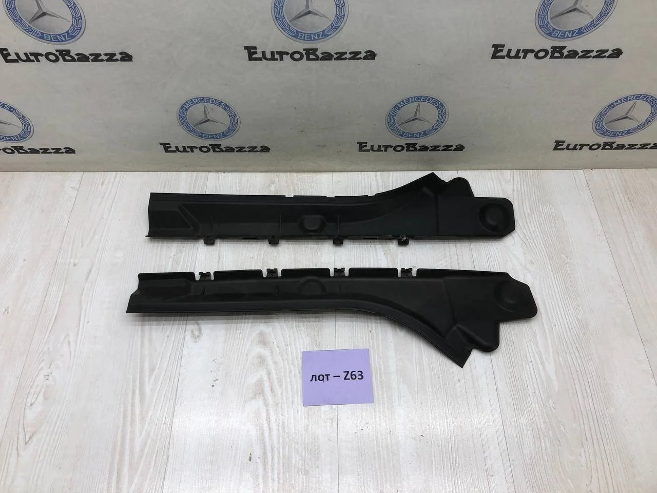 Накладка переднего крыла верхняя Mercedes W221