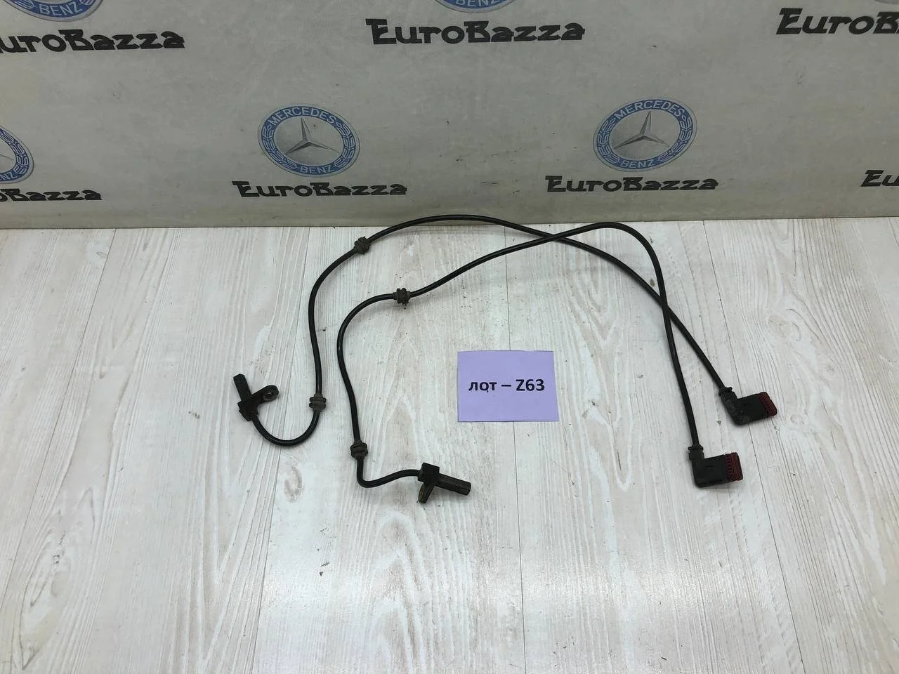 Датчики ABS и износа колодок задний Mercedes W221