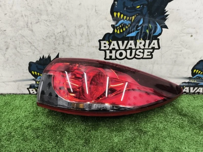 Фонарь задний правый Mazda 6 2013 GHK151150 GJ PE-VPS