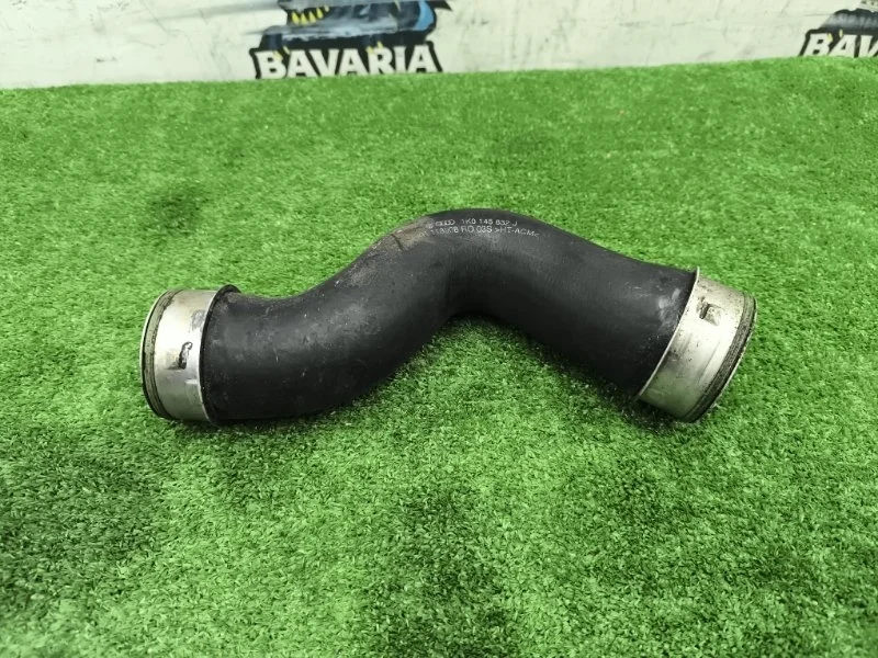 Патрубок интеркулера Audi A3 2011 1K0145832J 8P CDA