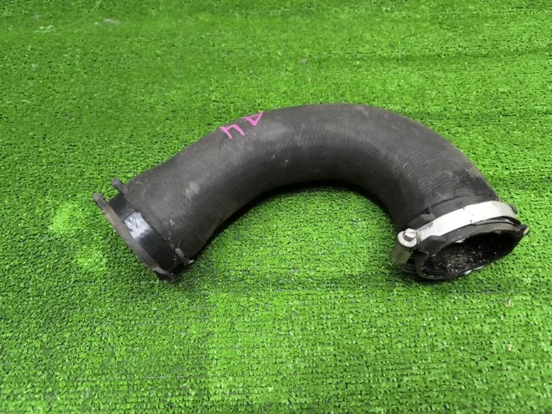 Патрубок интеркулера Audi A4 2012 8K0145709H B8 CDN