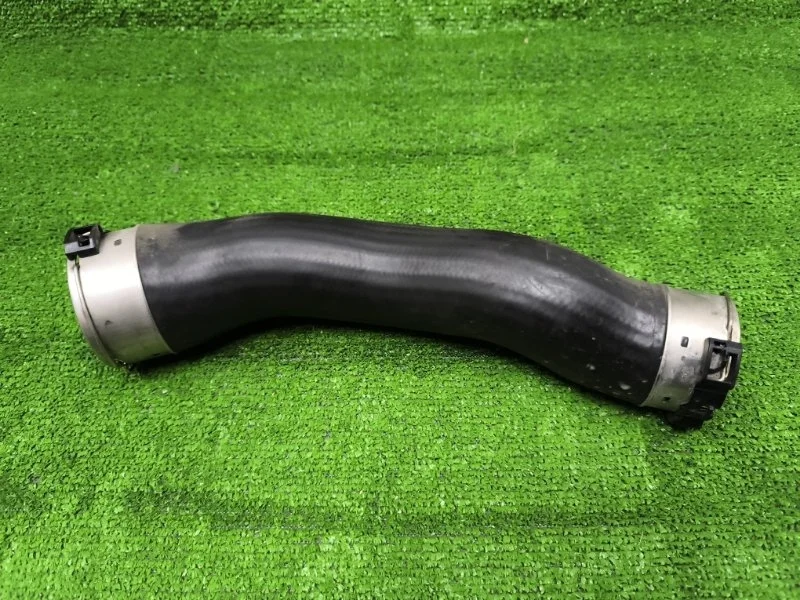 Патрубок интеркулера BMW 3 2015 11618583389 F30