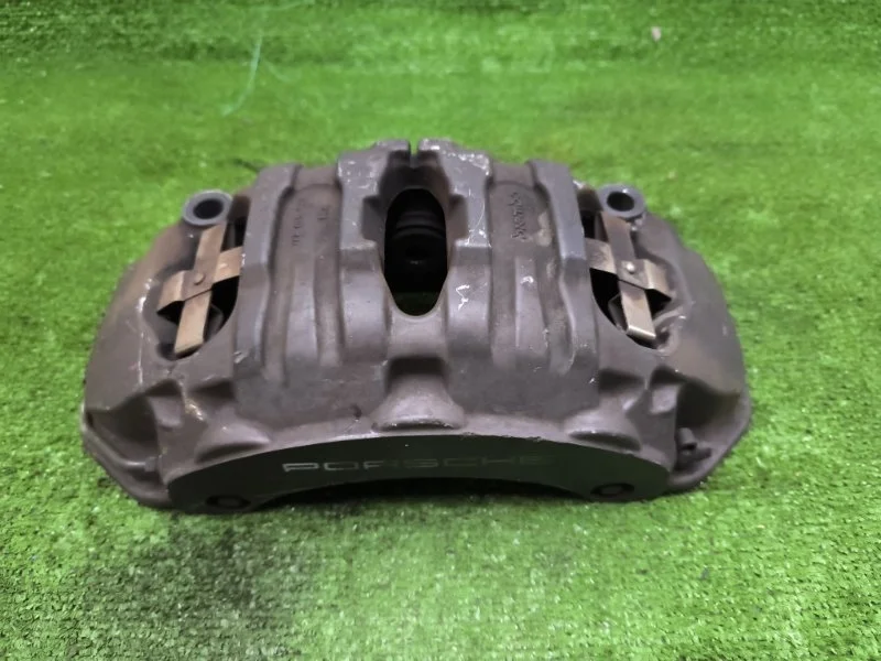 Суппорт передний левый Porsche Cayenne 2014 7PP615123N 92A M55.02