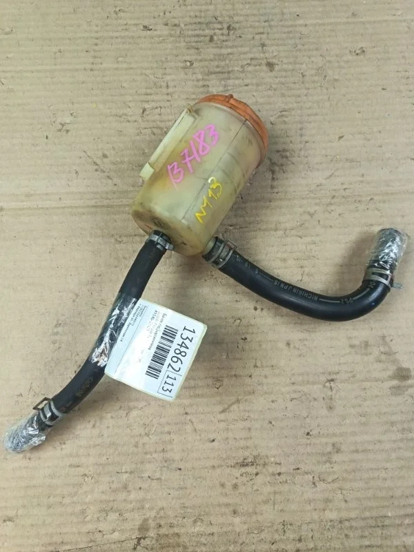 Бачок гидроусилителя Suzuki Escudo 2005 TL52W