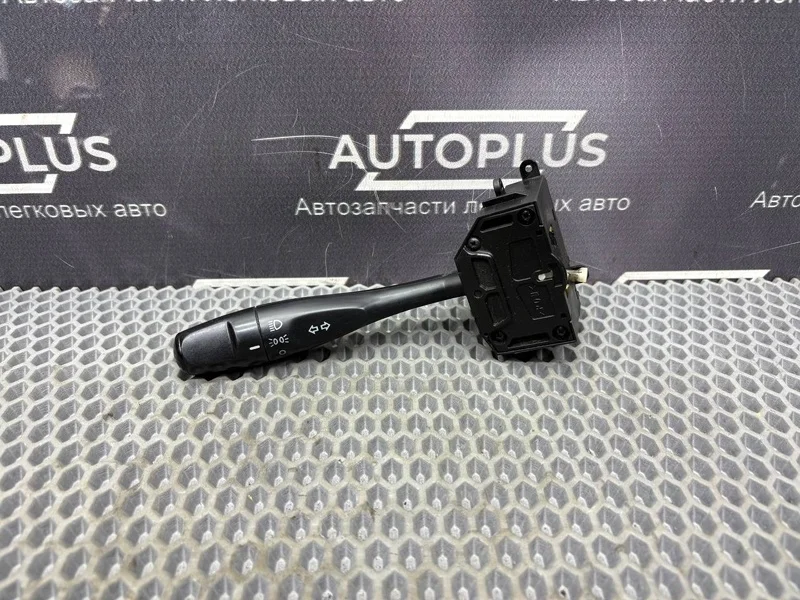 Подрулевой переключатель поворотников Mitsubishi Space Star 2003 MR914087 МИНИВЭН 4G18