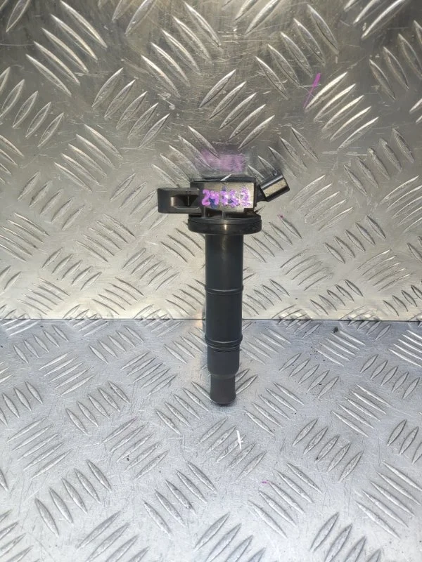 Катушка зажигания Toyota Camry 2006-2012 9091902244 40 2AZFE