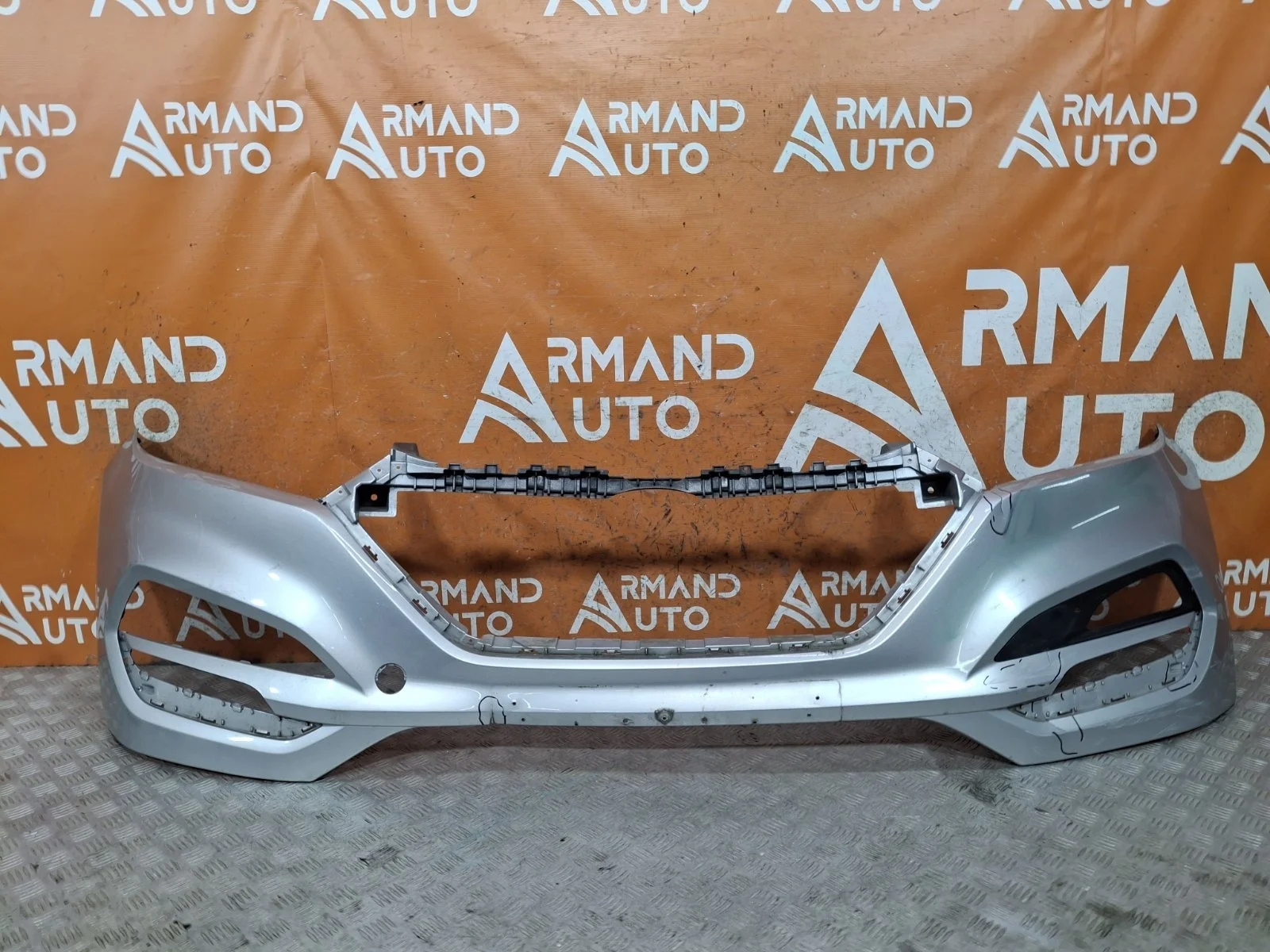 Бампер Hyundai Tucson 2015-2018 3
