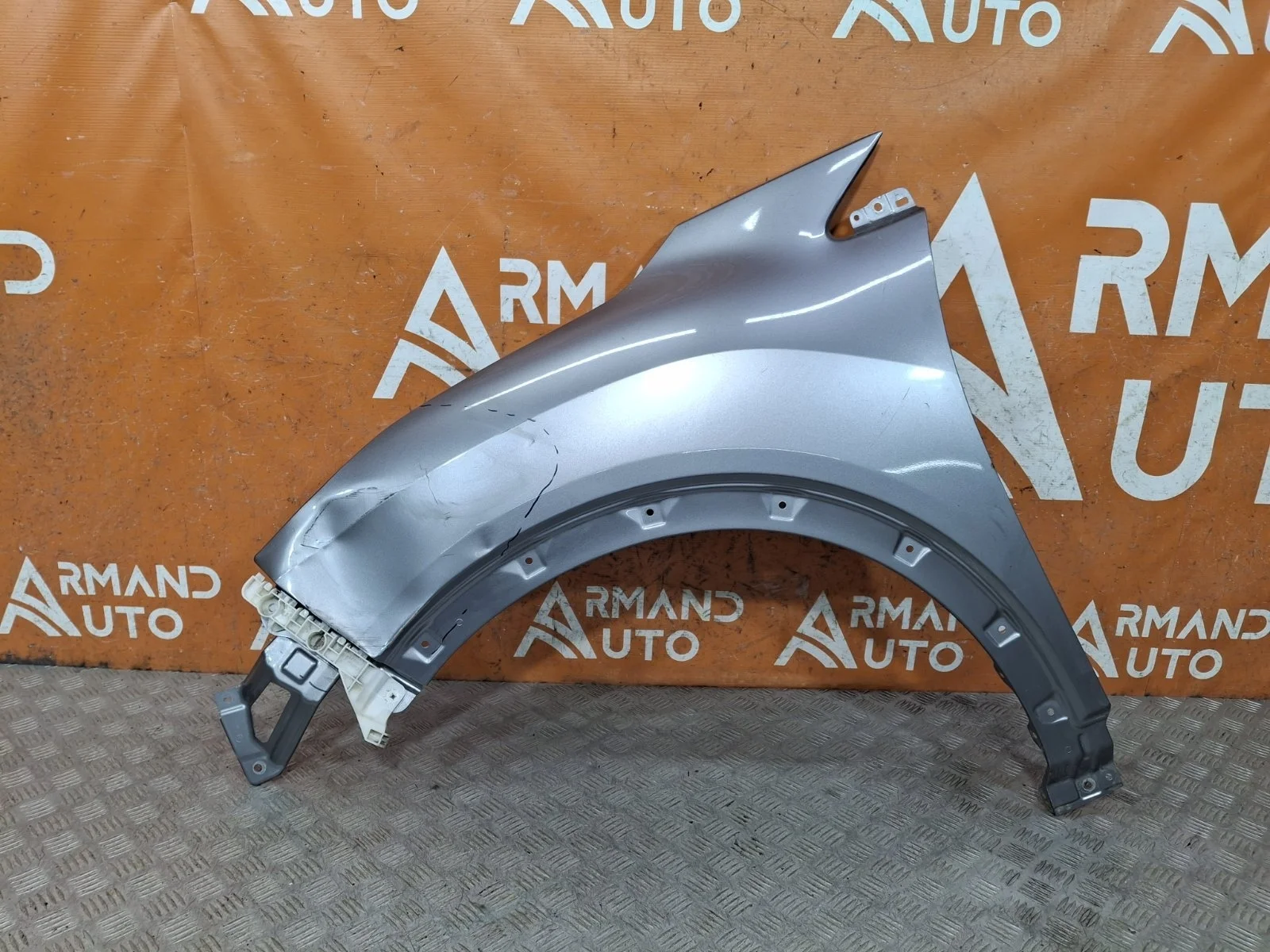 Крыло Mitsubishi Eclipse Cross 2017-2020