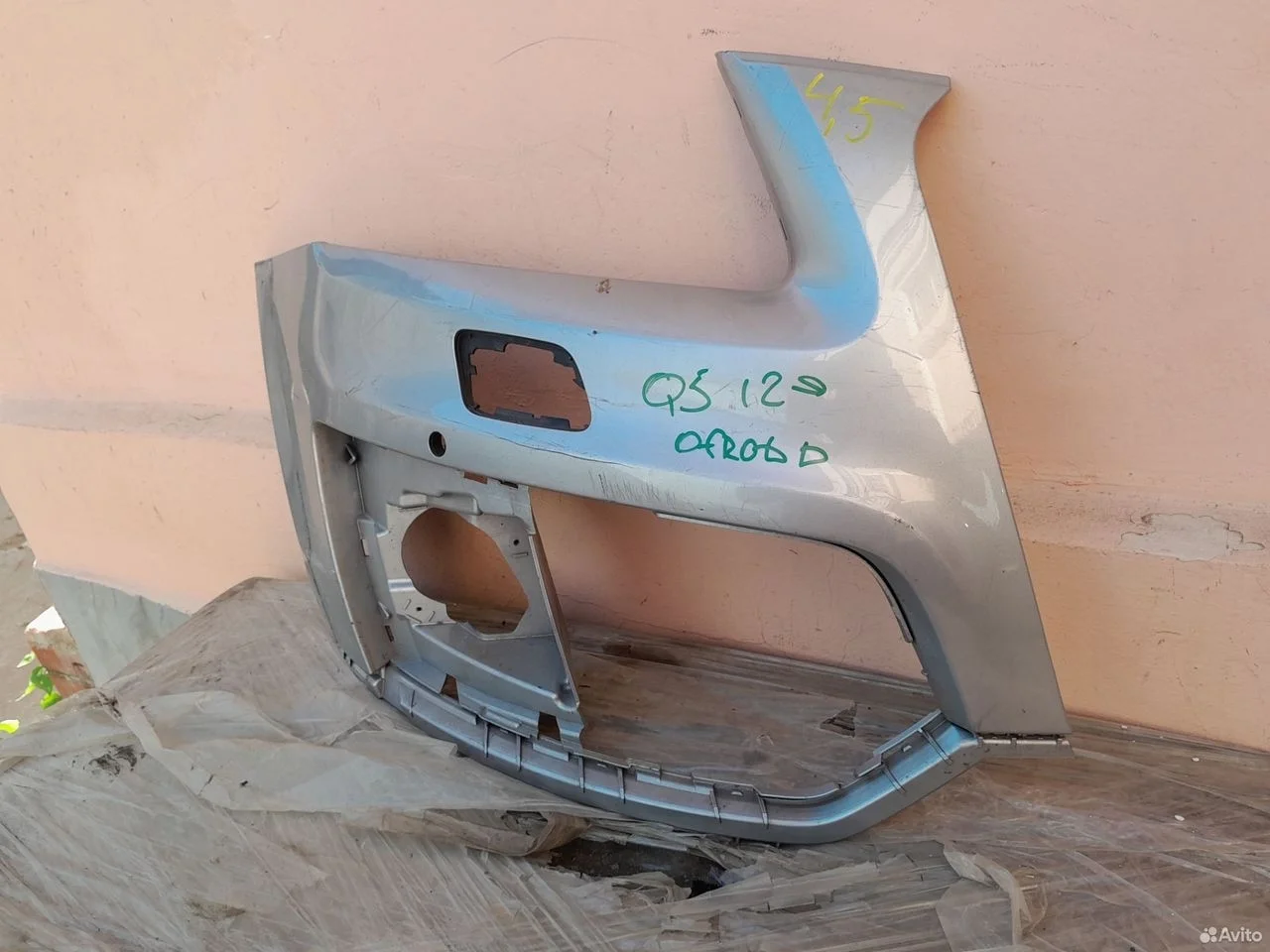 Бампер передний правая часть audi q5 offroad