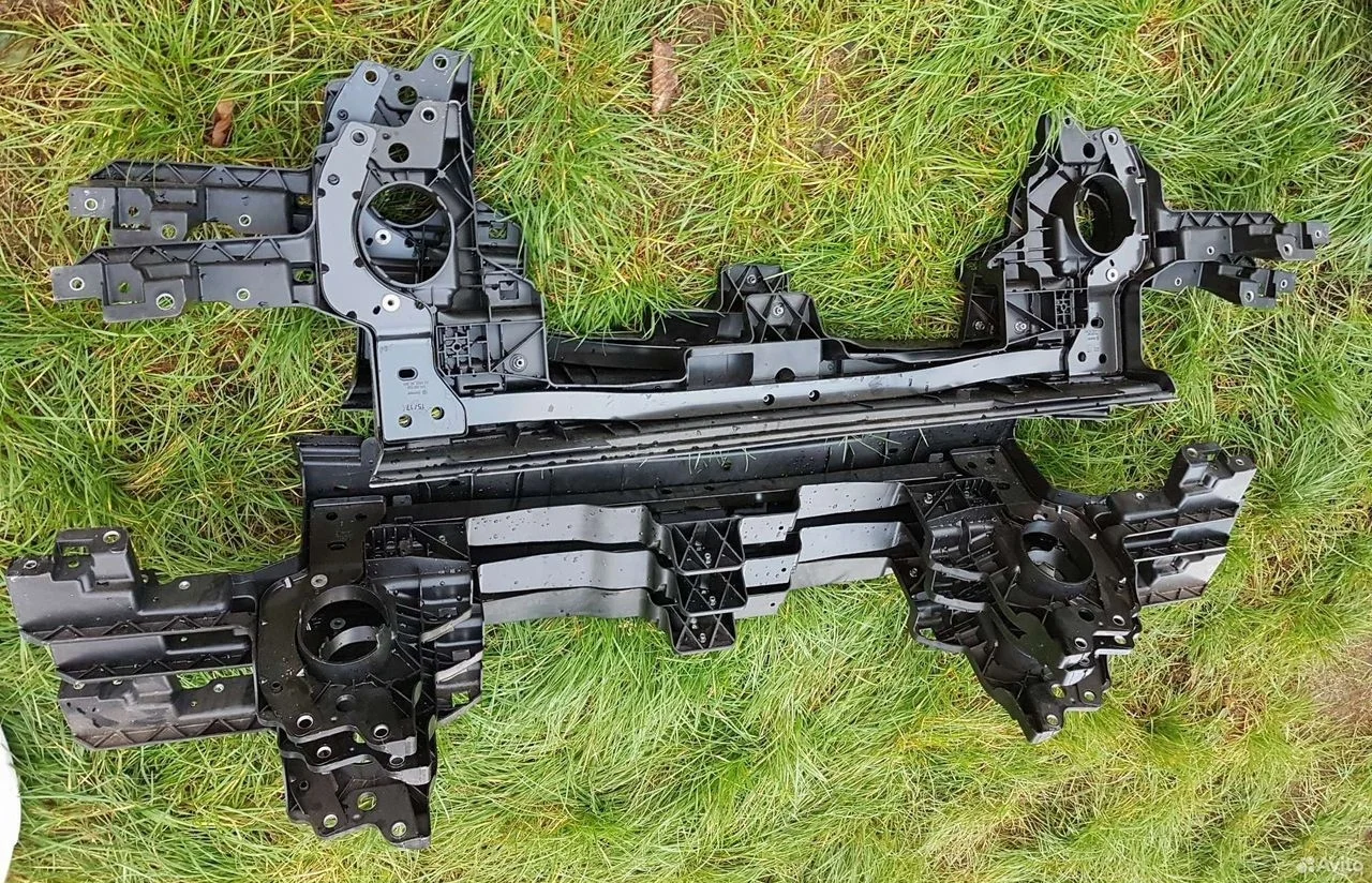 Передняя панель радиатора туарег touareg телевизор