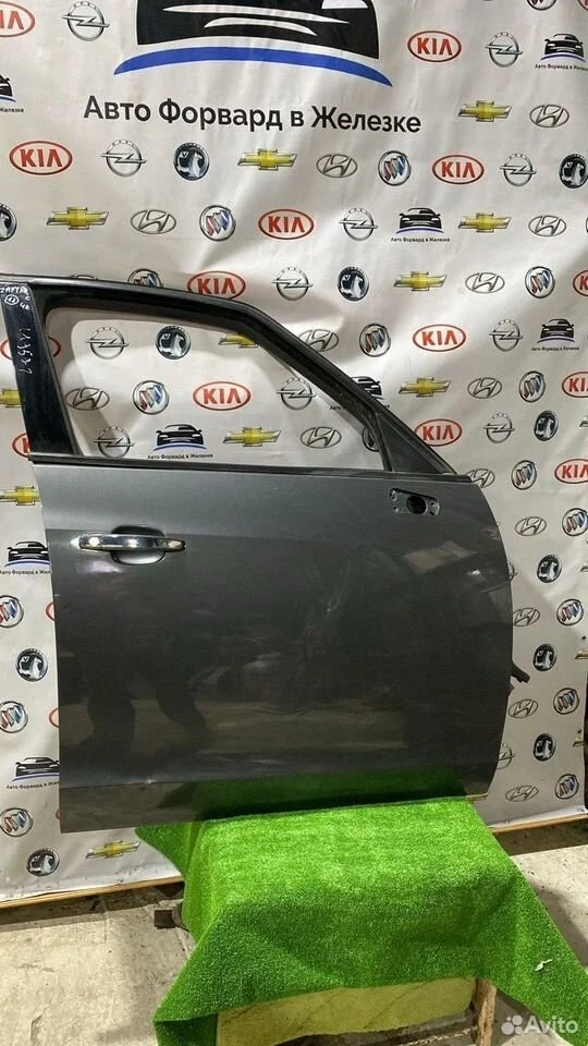 Дверь боковая передняя правая opel zafira