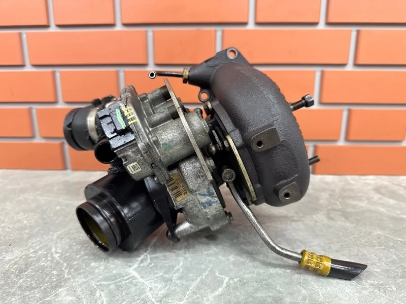 Турбина Audi Q7 2007 059145715F 4L 3.0 BUG