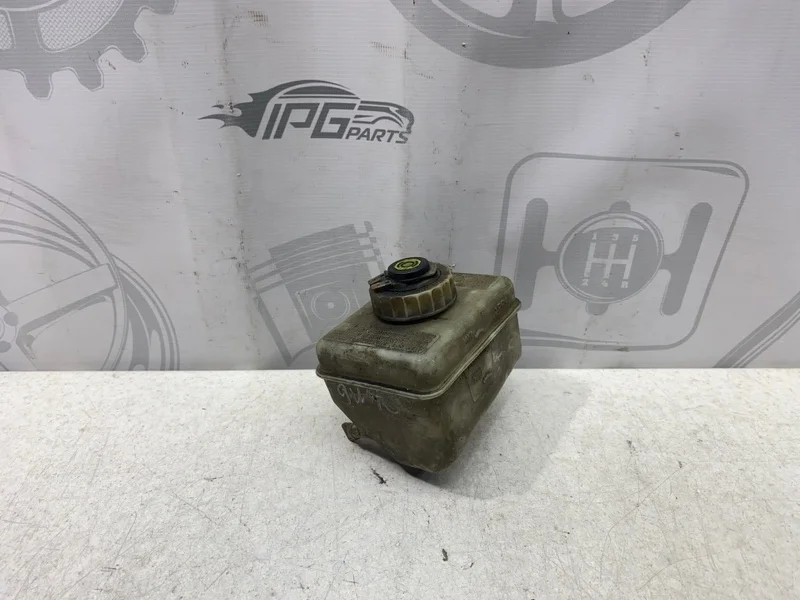 Бачок главного тормозного цилиндра Mercedes-benz ML W163