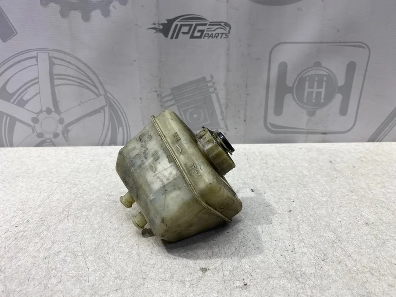 Бачок главного тормозного цилиндра Mercedes-benz ML 2003 W163