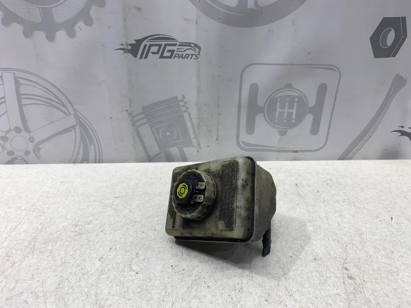 Бачок главного тормозного цилиндра Mercedes-benz ML 2001 W163