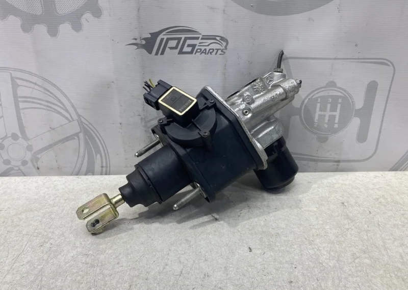 Главный тормозной цилиндр Mercedes-benz 2005 W211