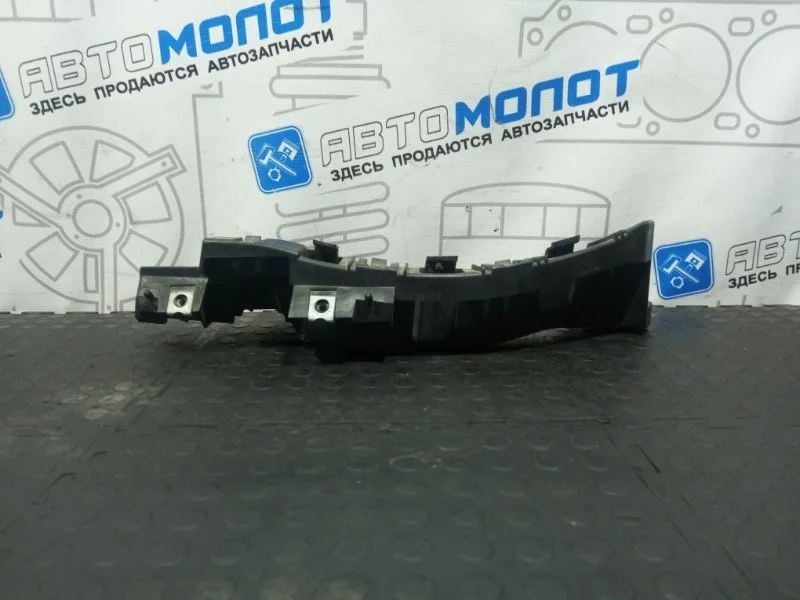 Кронштейн крепления фары Subaru Forester 57707SC030 SHJ FB20B, передний левый