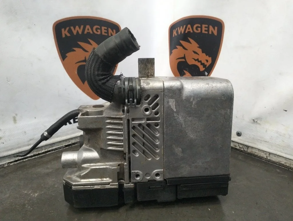 Автономный отопитель Audi Q7 2011 4L