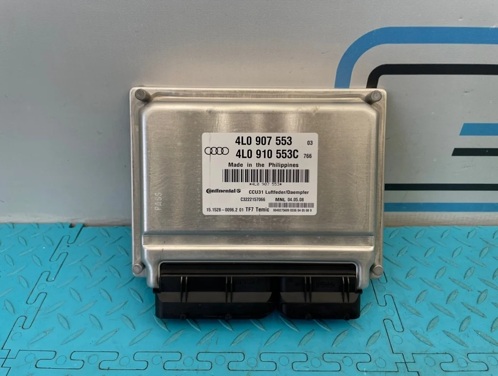 Блок пневмоподвески Audi Q7 2009 4L0907553 4LB BAR 4.2