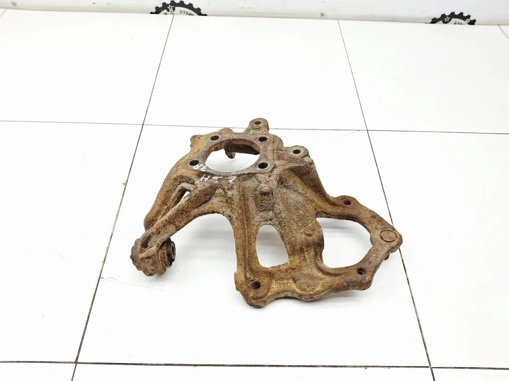 Кулак поворотный задний правый Mazda 6 2009 GH