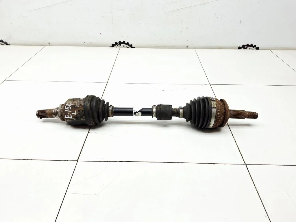 Полуось передняя левая Toyota Corolla 2008 E150