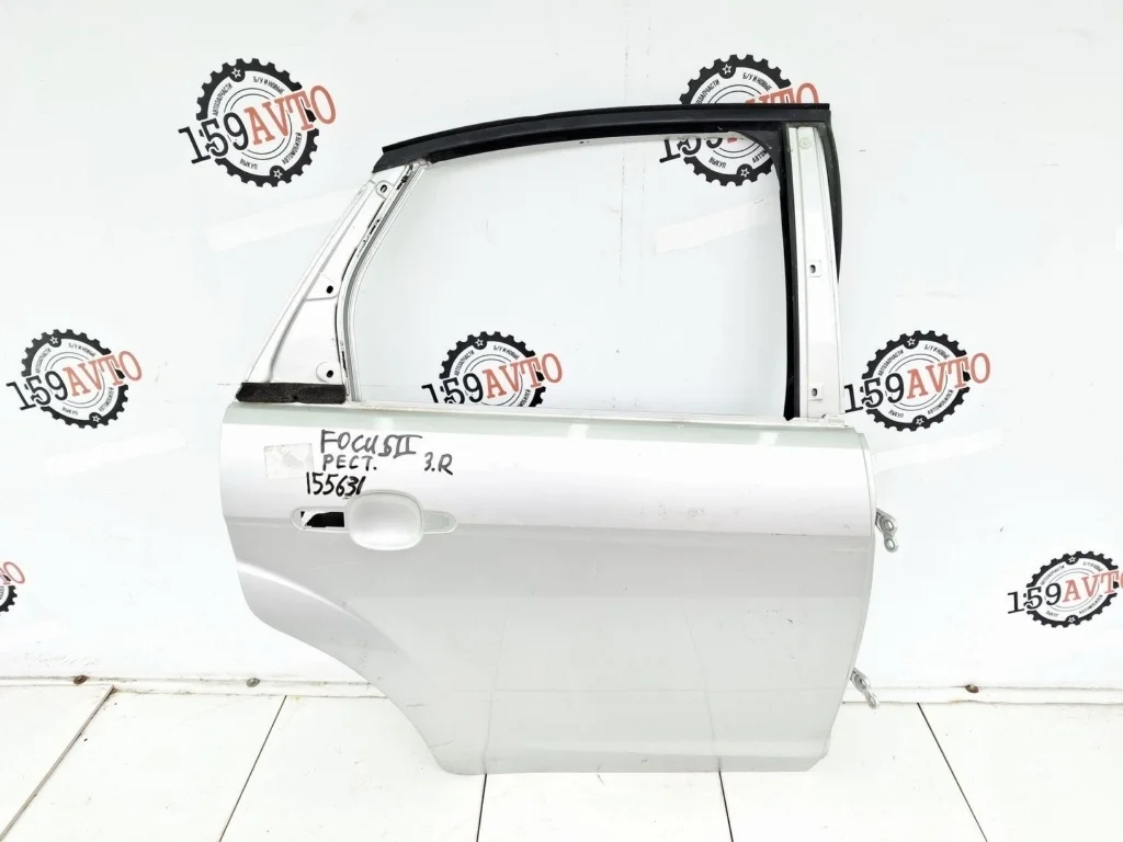 Дверь задняя правая Ford Focus 2