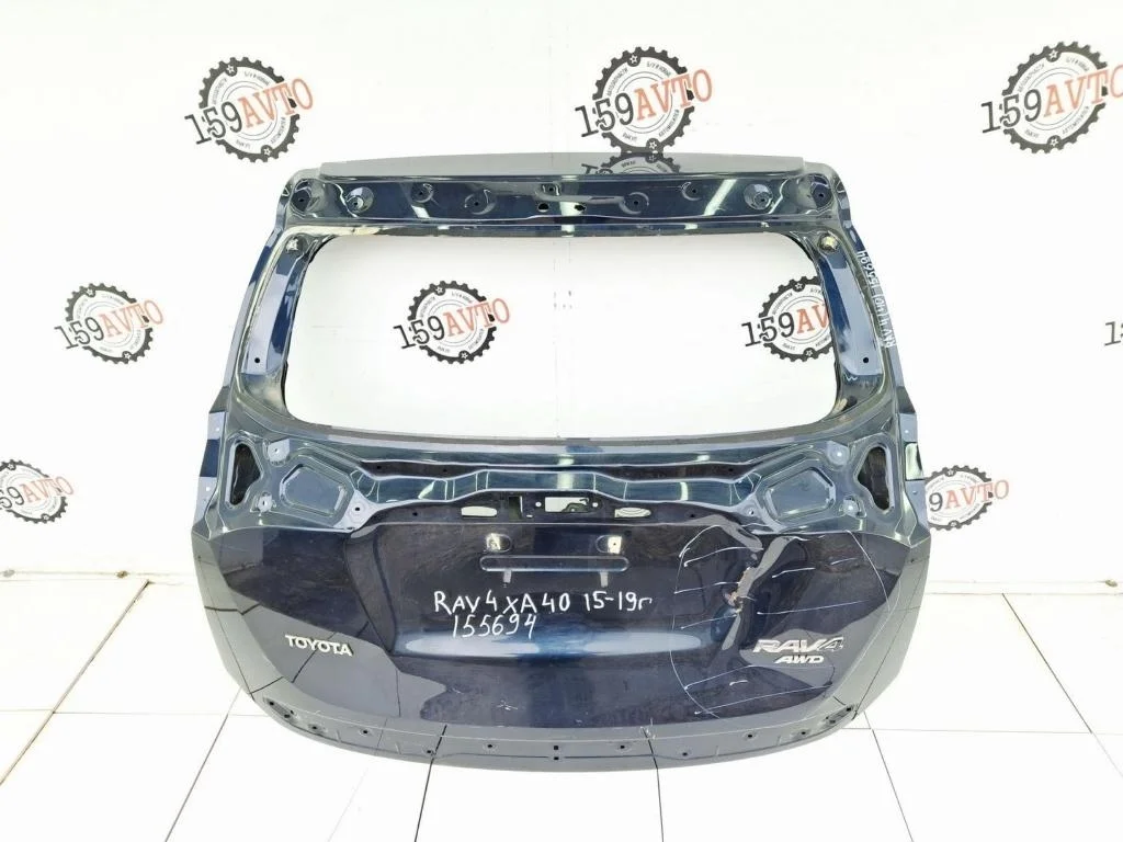 Дверь багажника Toyota RAV4 A40