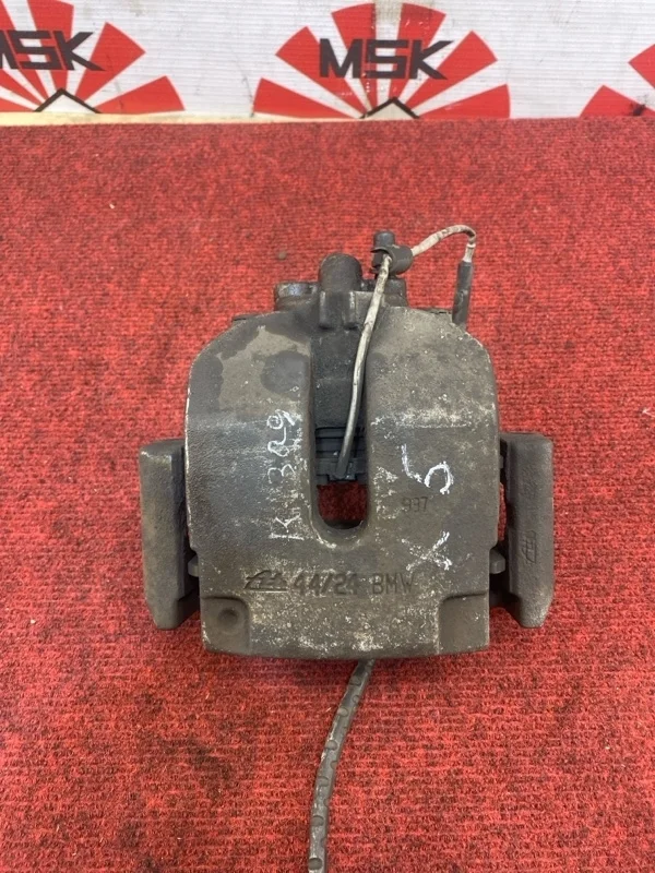 Тормозной суппорт BMW X5 40DX 2015 34216776788 F15 N57D30B, задний правый