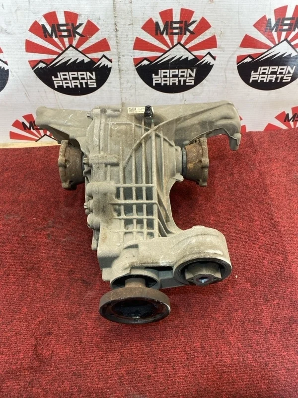 Редуктор Audi Q7 2022 0G2500043B 4M, задний