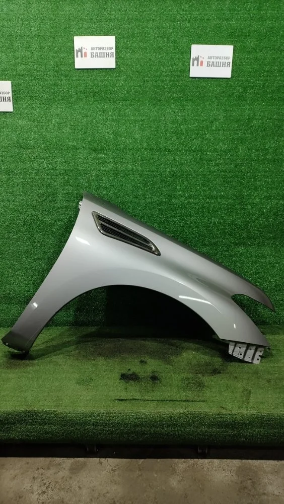 Крыло Nissan Patrol 2011 631001V80A Y62 VK56VD, переднее правое