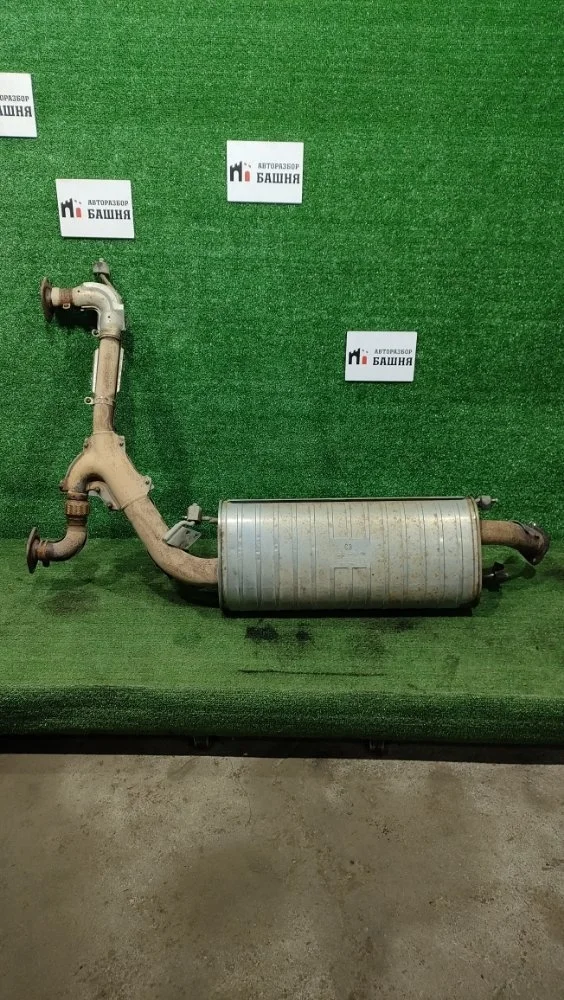 Резонатор глушителя Nissan Patrol 2011 201001LP0A Y62 VK56VD