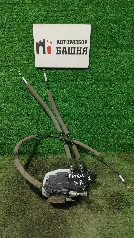 Замок двери Nissan Patrol 2011 825001LA0A Y62 VK56VD, задний правый