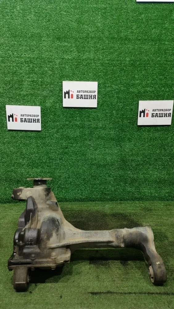 Редуктор Nissan Patrol 2011 385001LB3A Y62 VK56VD, передний