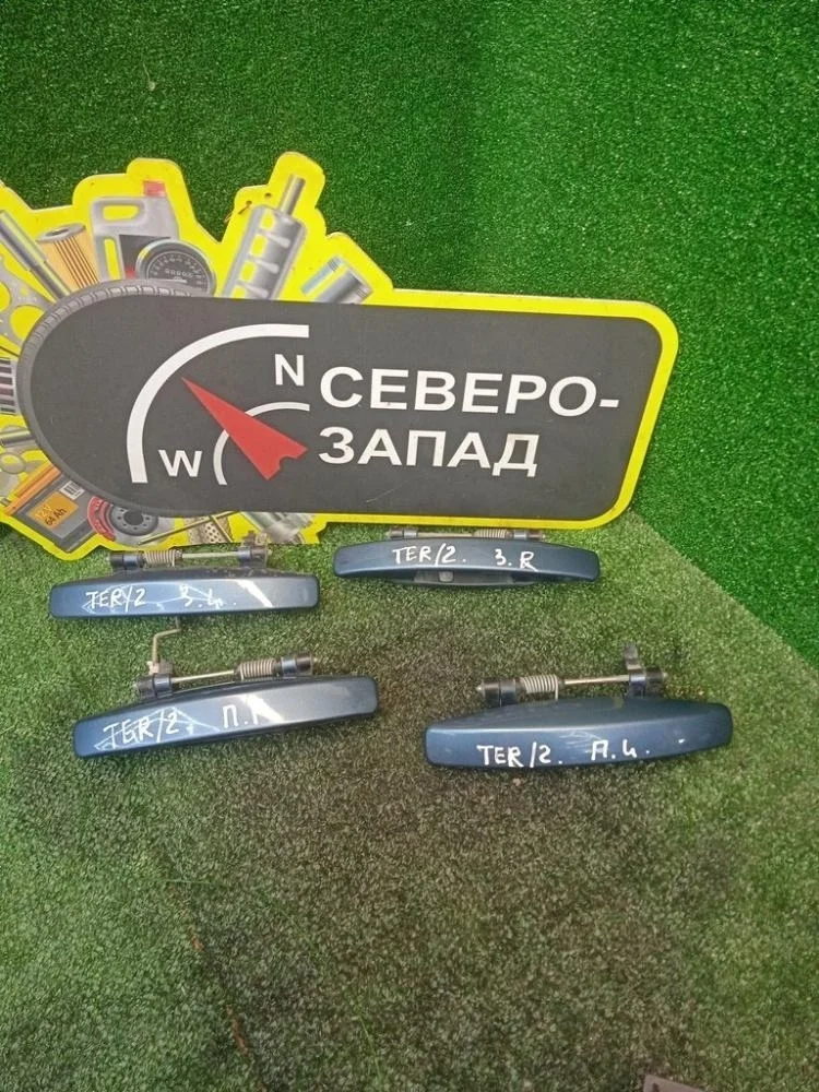 Ручка двери Nissan Terrano 2017 8060600Q0E D10 F4R, задняя правая