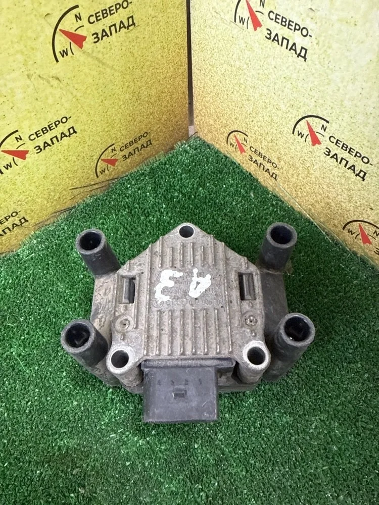 Катушка зажигания Audi A3 2003 032905106B 8P1 BGU