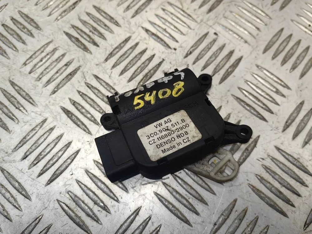 Моторчик заслонки отопителя Volkswagen Golf 5