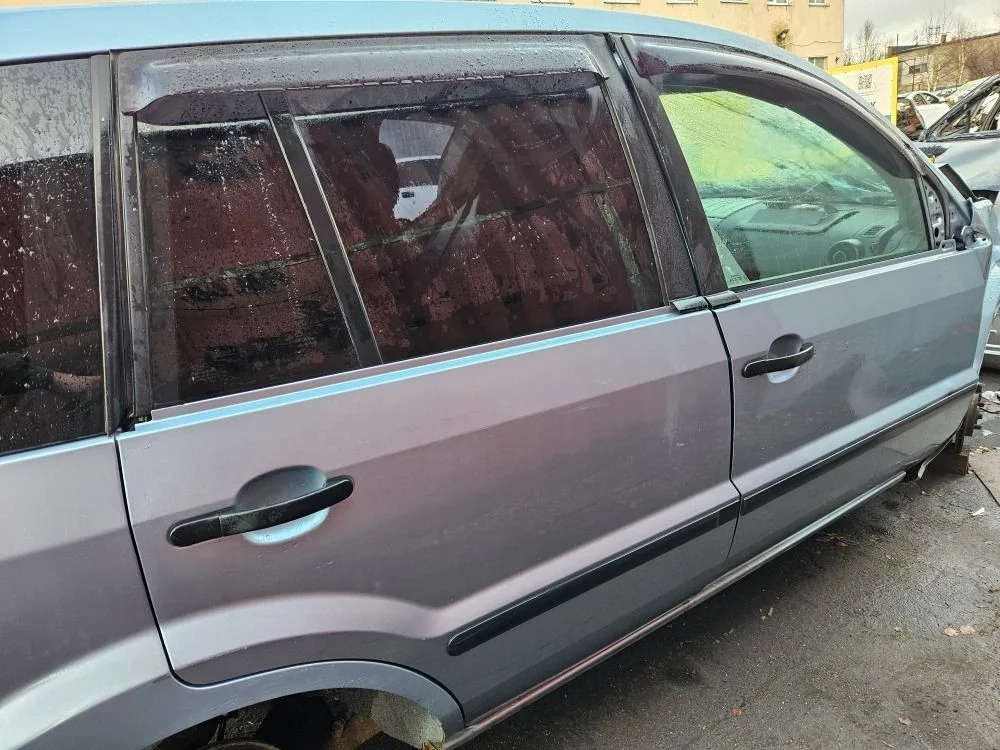 Дверь задняя правая на Ford Fusion дорест