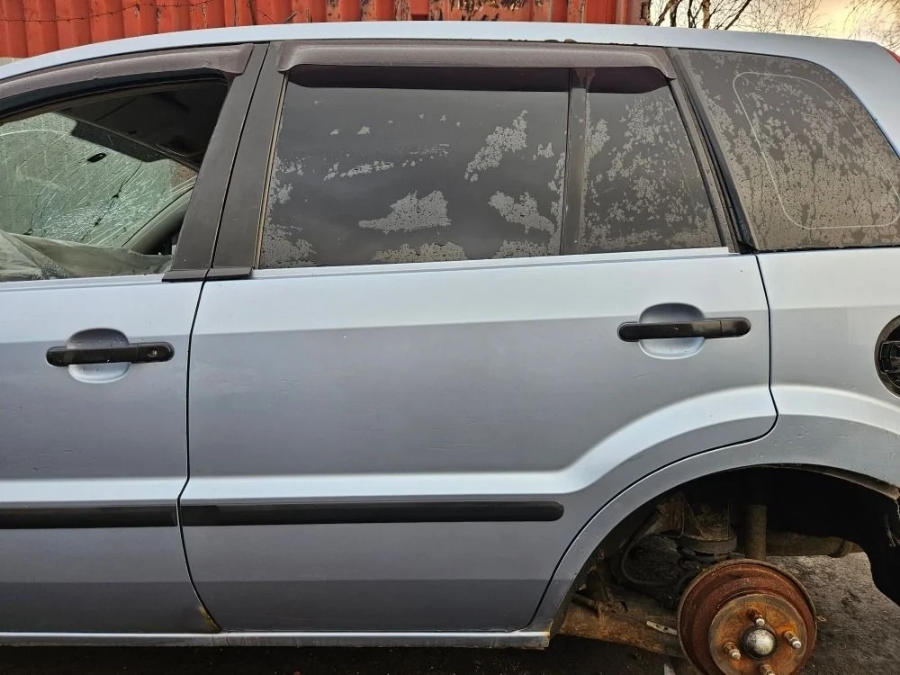 Дверь задняя левая на Ford Fusion дорест