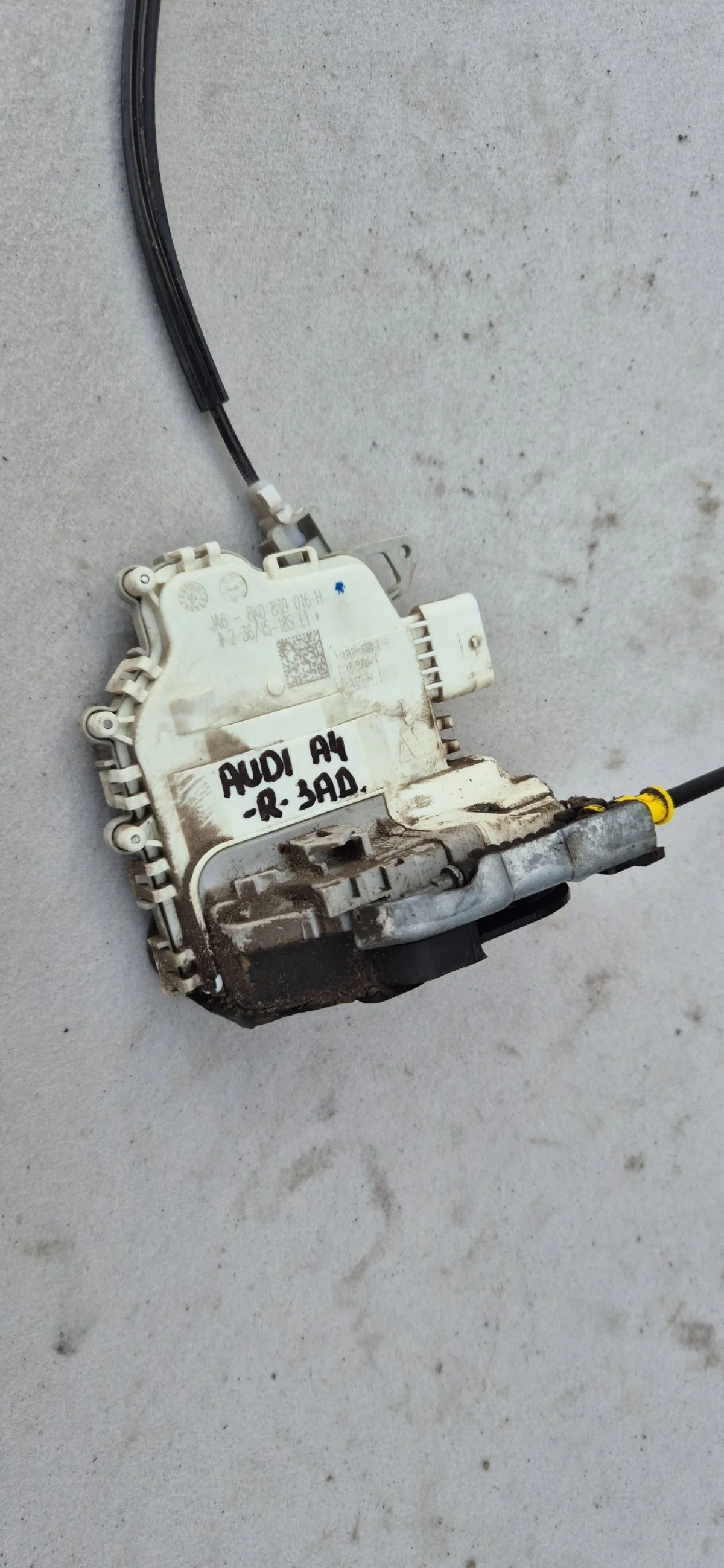 Замок двери задней правой Audi A4 (B8) 2007-2015