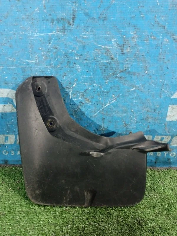 Брызговик задний левый Toyota RAV4 КРОССОВЕР 2018>