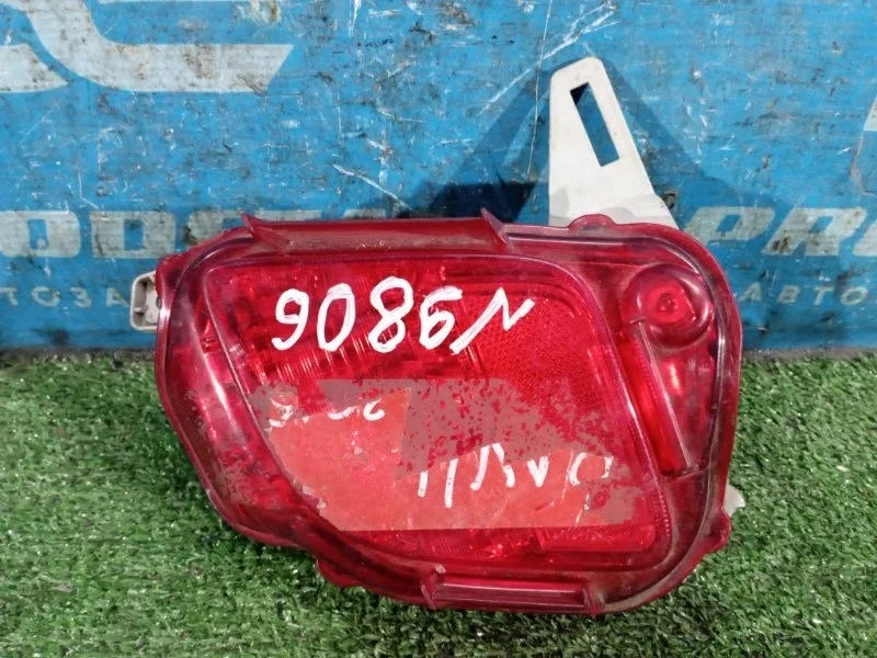 Фонарь противотуманный задний левый Toyota
