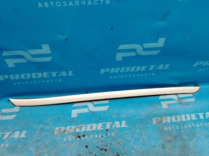 Молдинг лобового стекла передний левый Volvo XC60