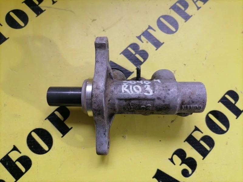 Цилиндр тормозной главный Kia Rio 3 2011-2017 2012 585104L100 ХЭТЧБЕК 1.6 G4FC 123 Л/С