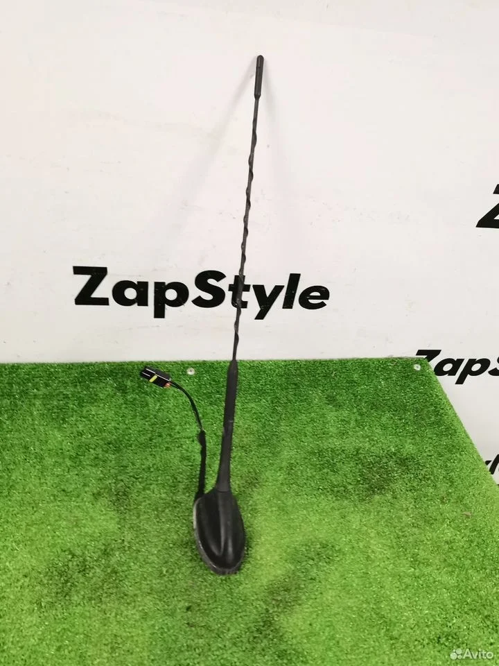 Антенна ford focus 3 1695477. am5t18828cf. в сборе